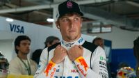 F1: Kimi Antonelli bate Norris e lidera único treino do GP da Holanda